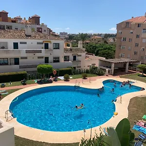 urb-pueblo-del-parque-luxury-2-bedroom-apartment.es-andalucia.com/